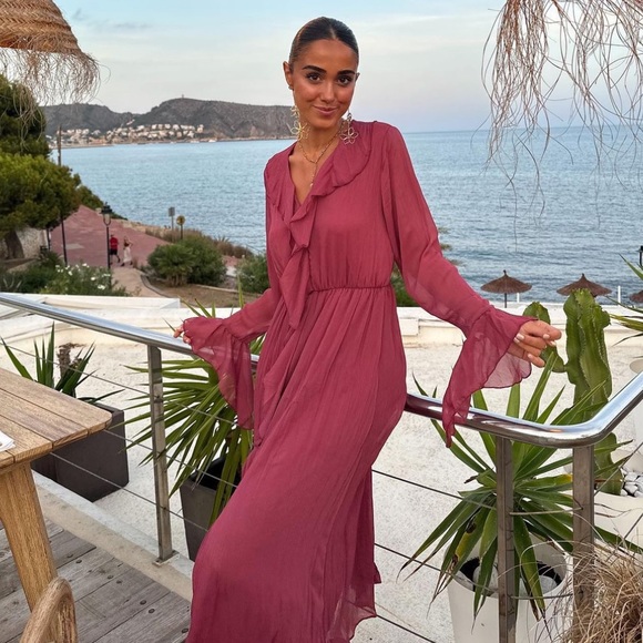 Zara Ruffled Midi Dress - Picture 2 of 8